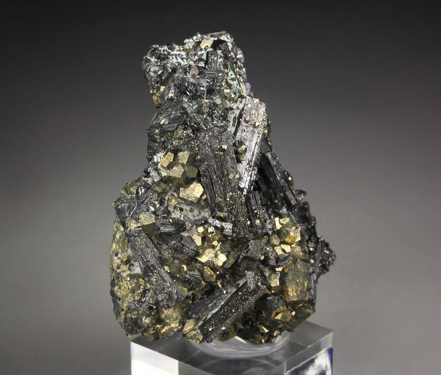 ENARGITE, PYRITE