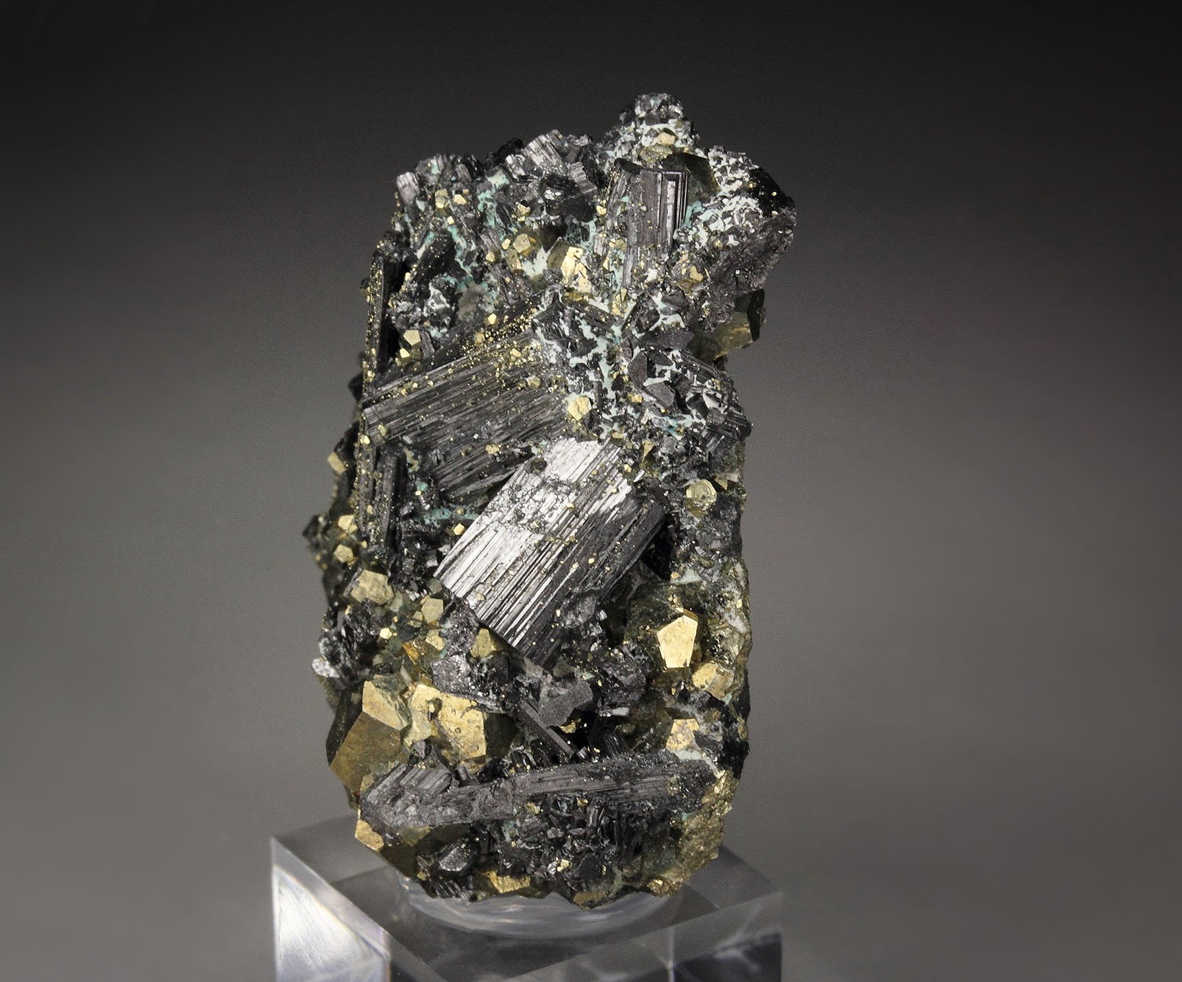 ENARGITE, PYRITE