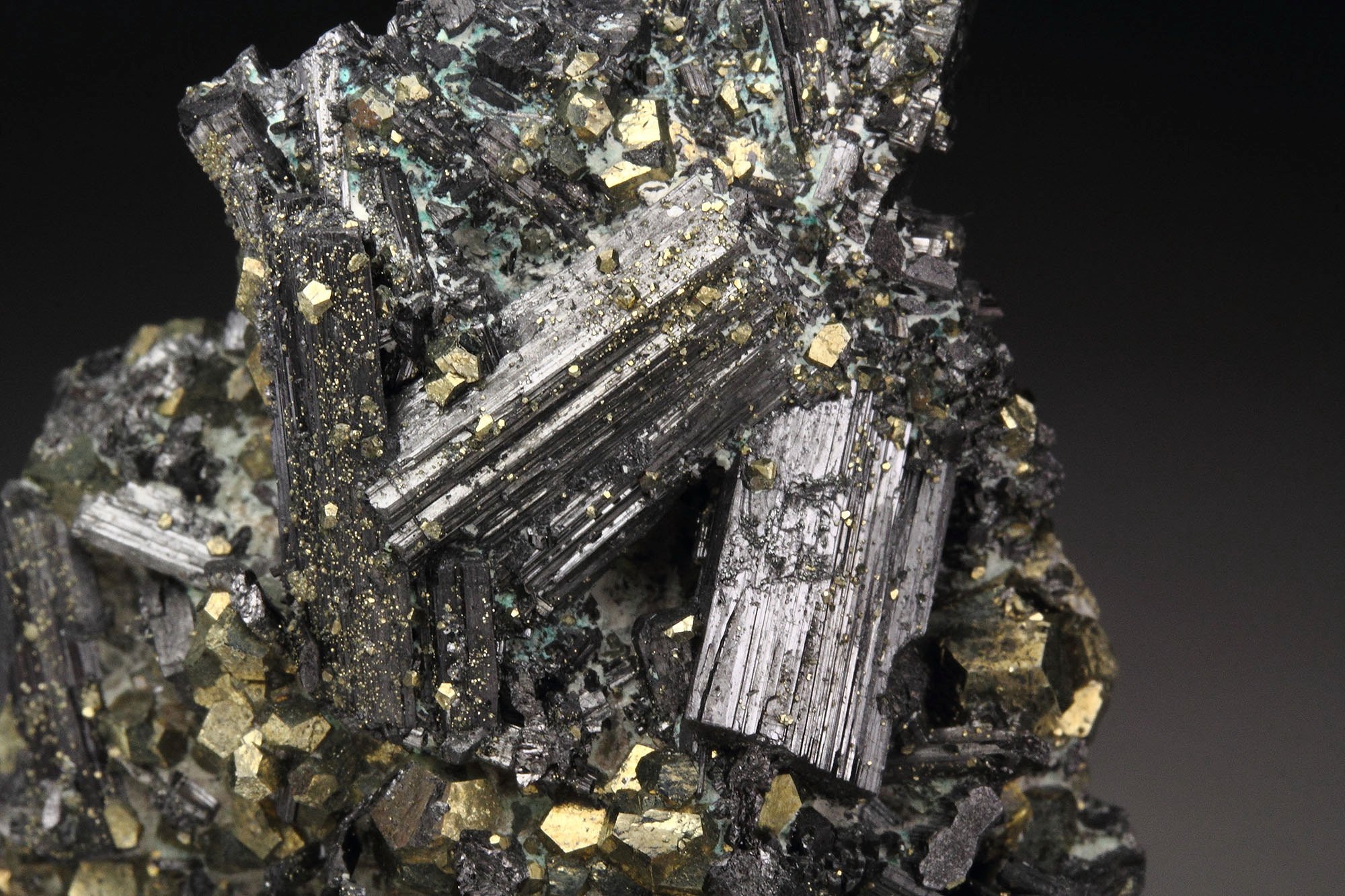 ENARGITE, PYRITE