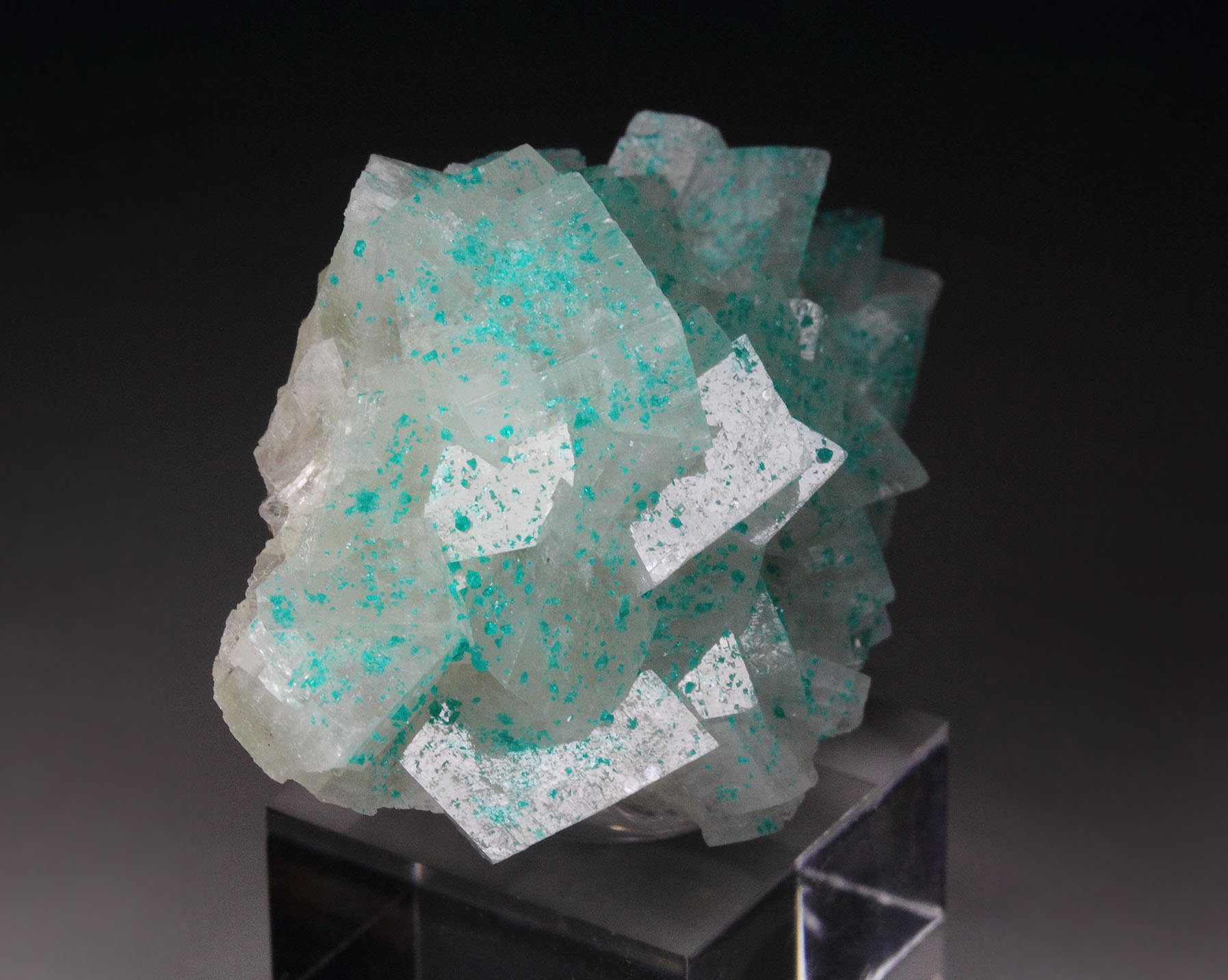 CALCITE, DIOPTASE