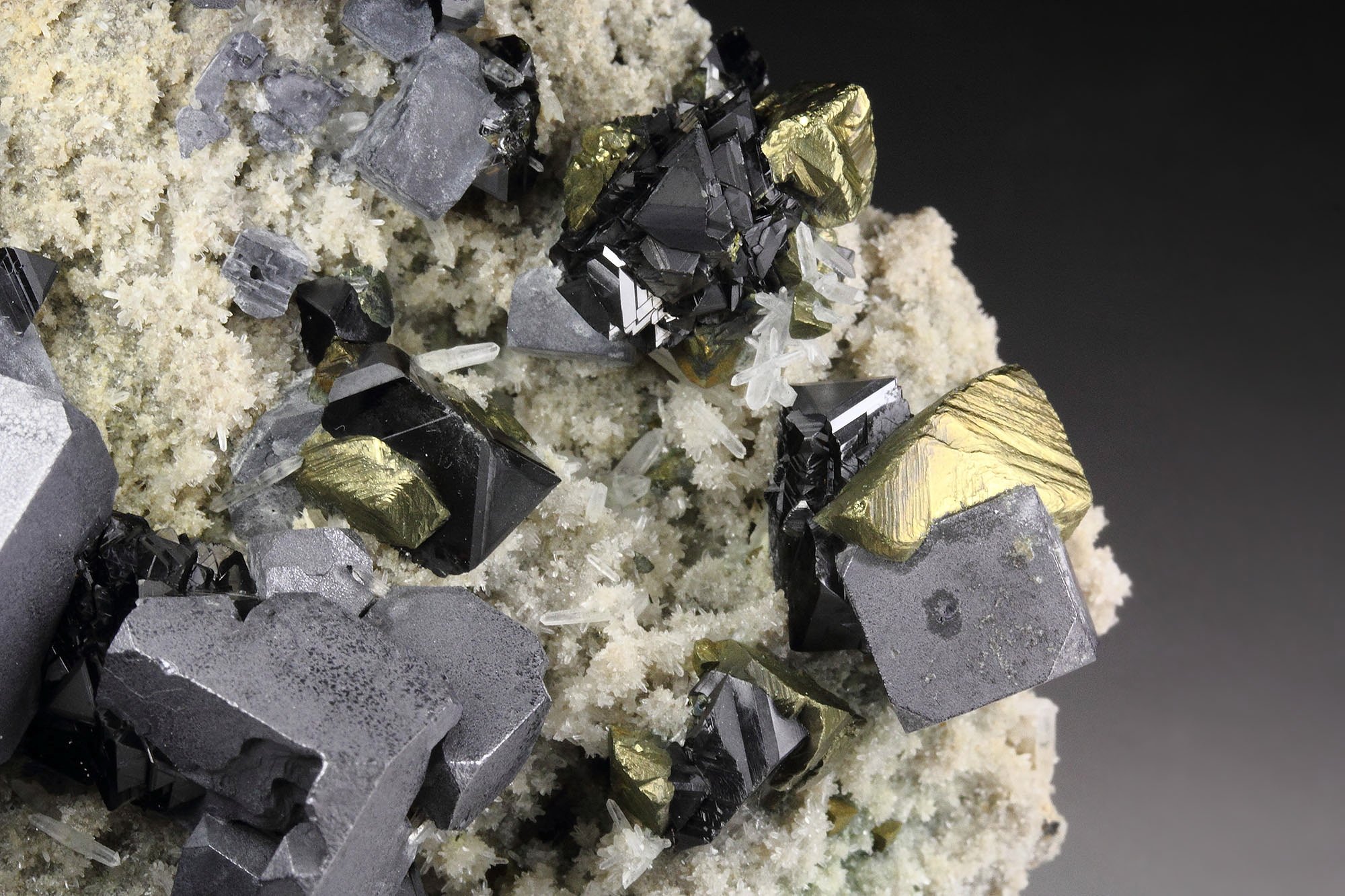 GALENA, CHALCOPYRITE, SPHALERITE, QUARTZ