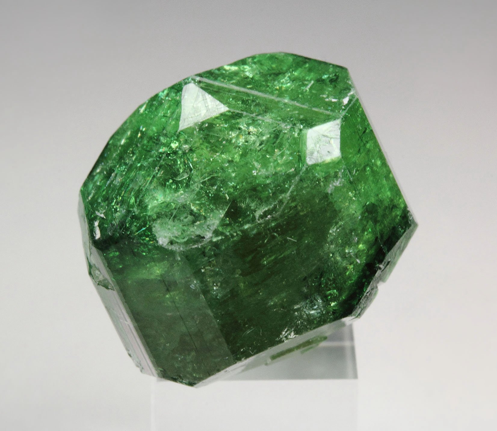 gem TOURMALINE var. CHROME TOURMALINE