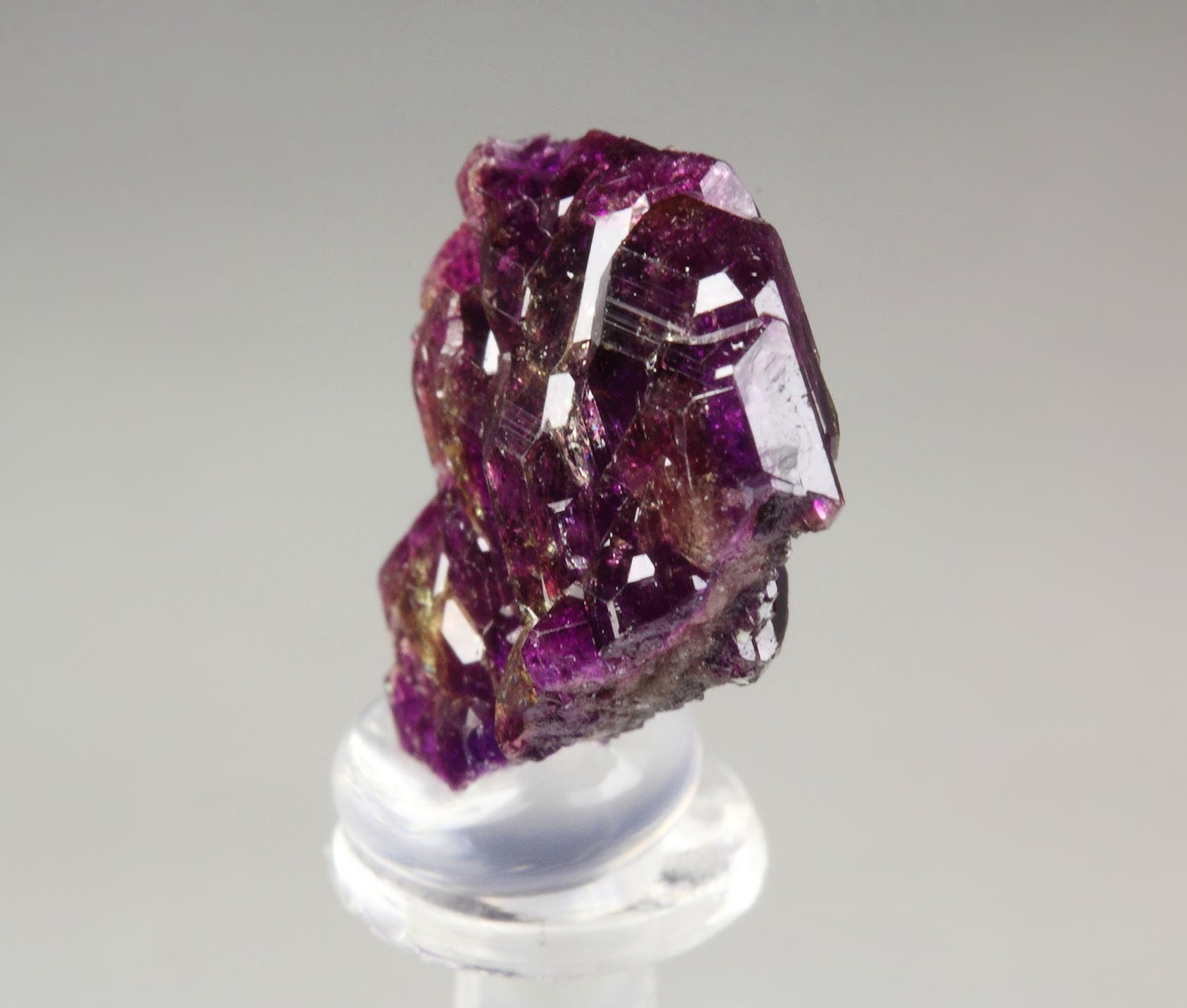 VESUVIANITE var. MANGANOAN