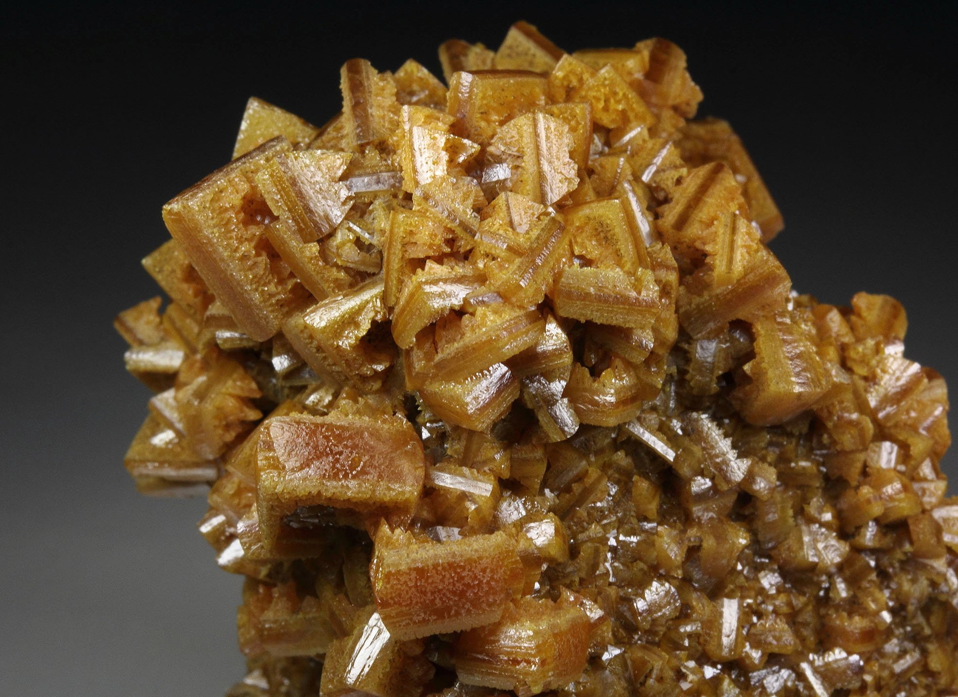 WULFENITE