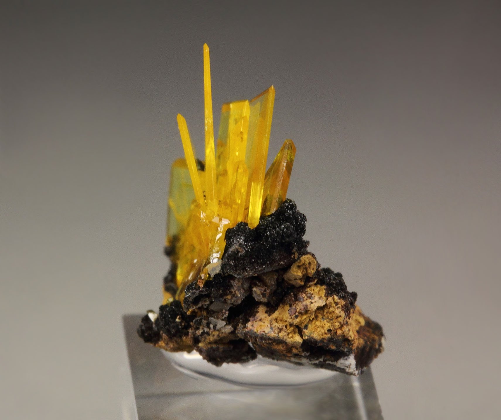 WULFENITE, MOTTRAMITE