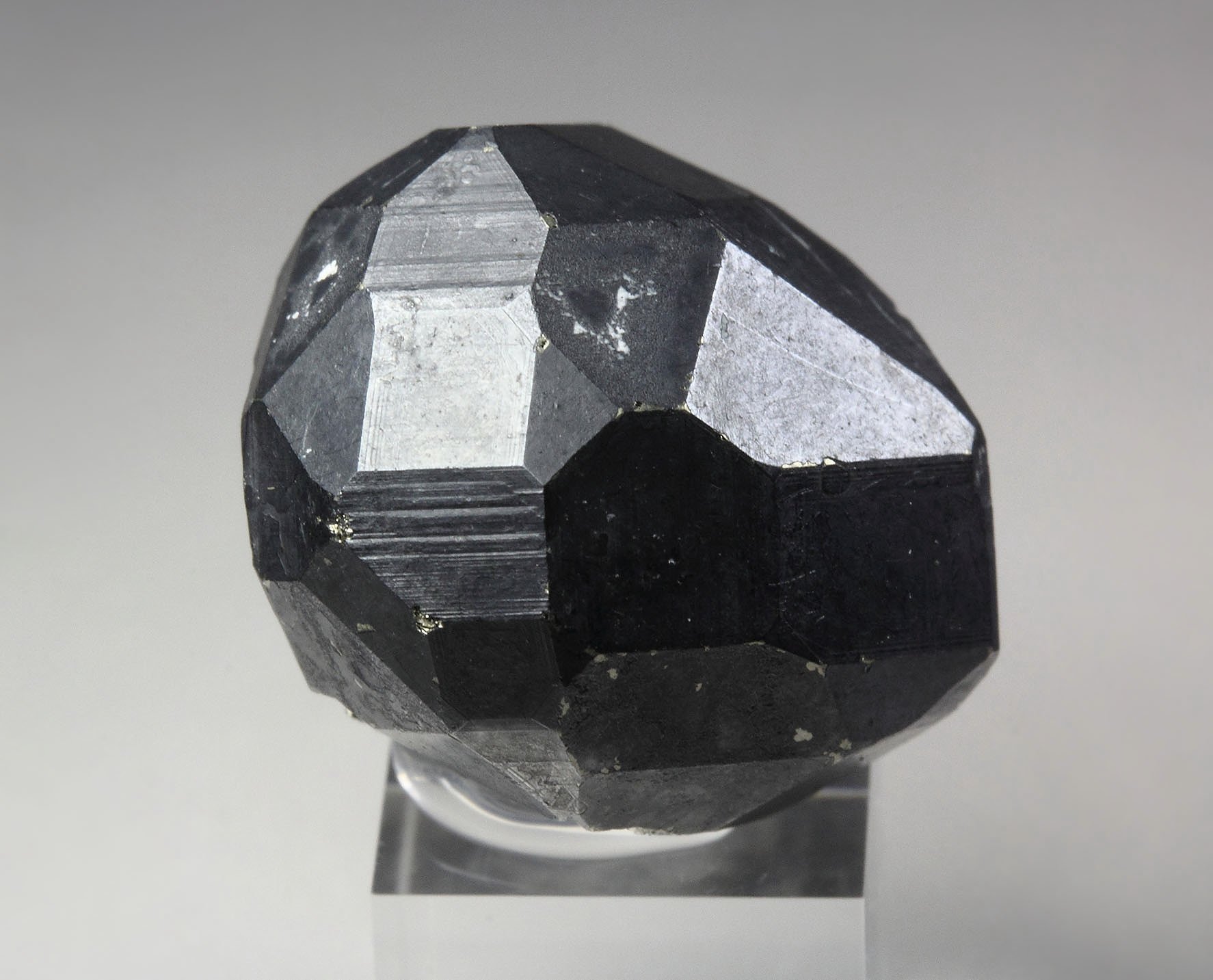 PYRITE with CHALCOCITE coating