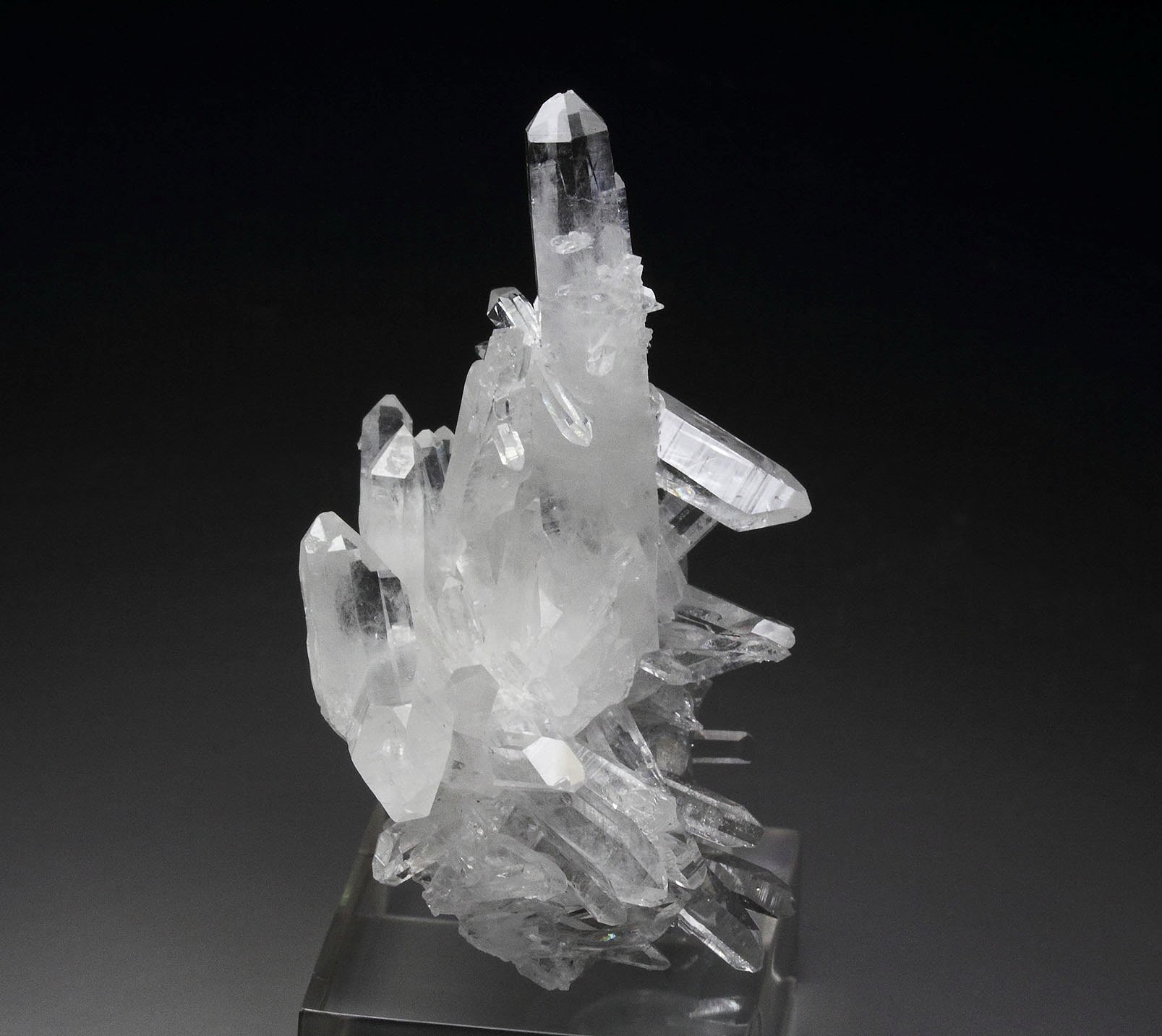 bent QUARTZ