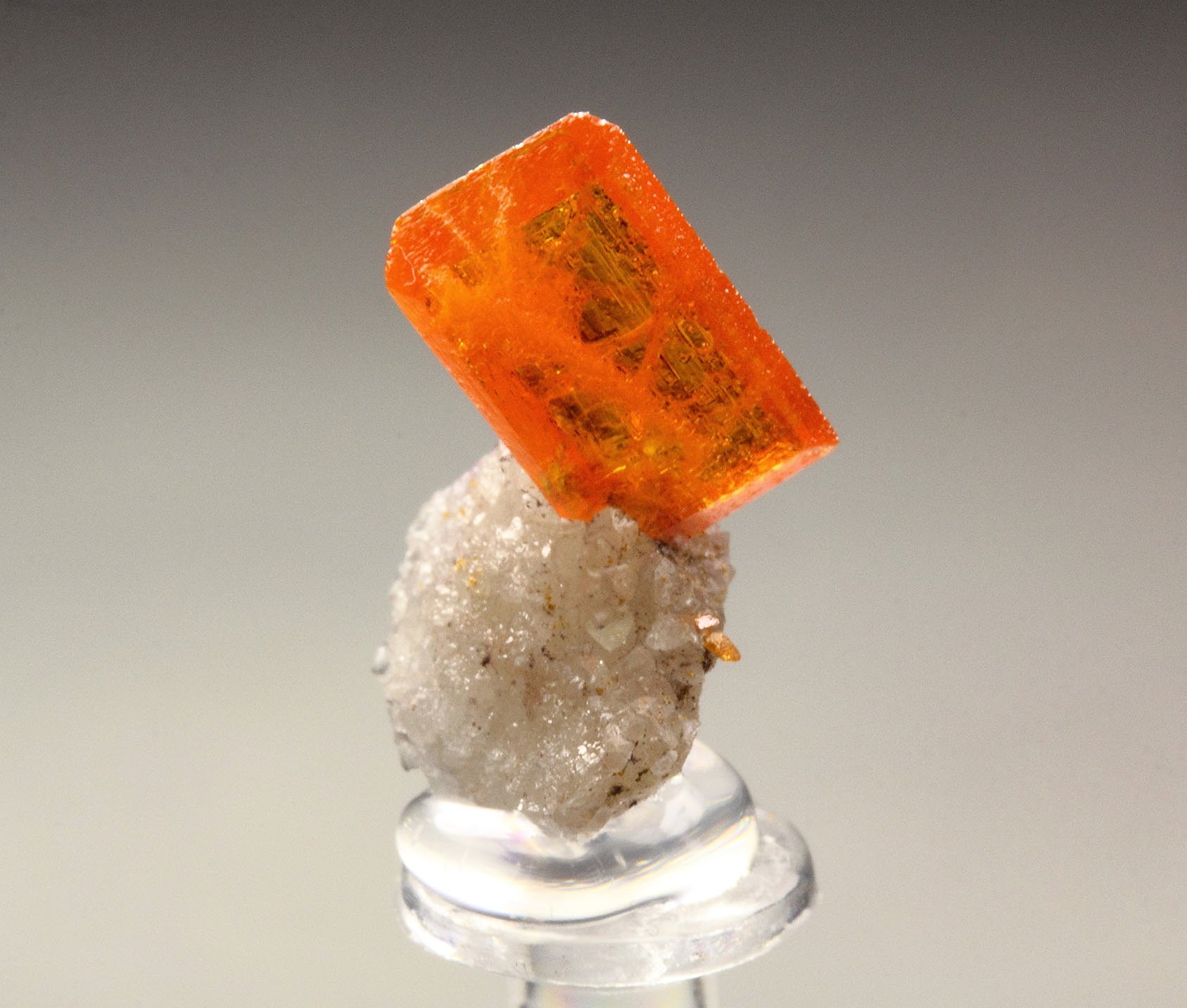 WULFENITE