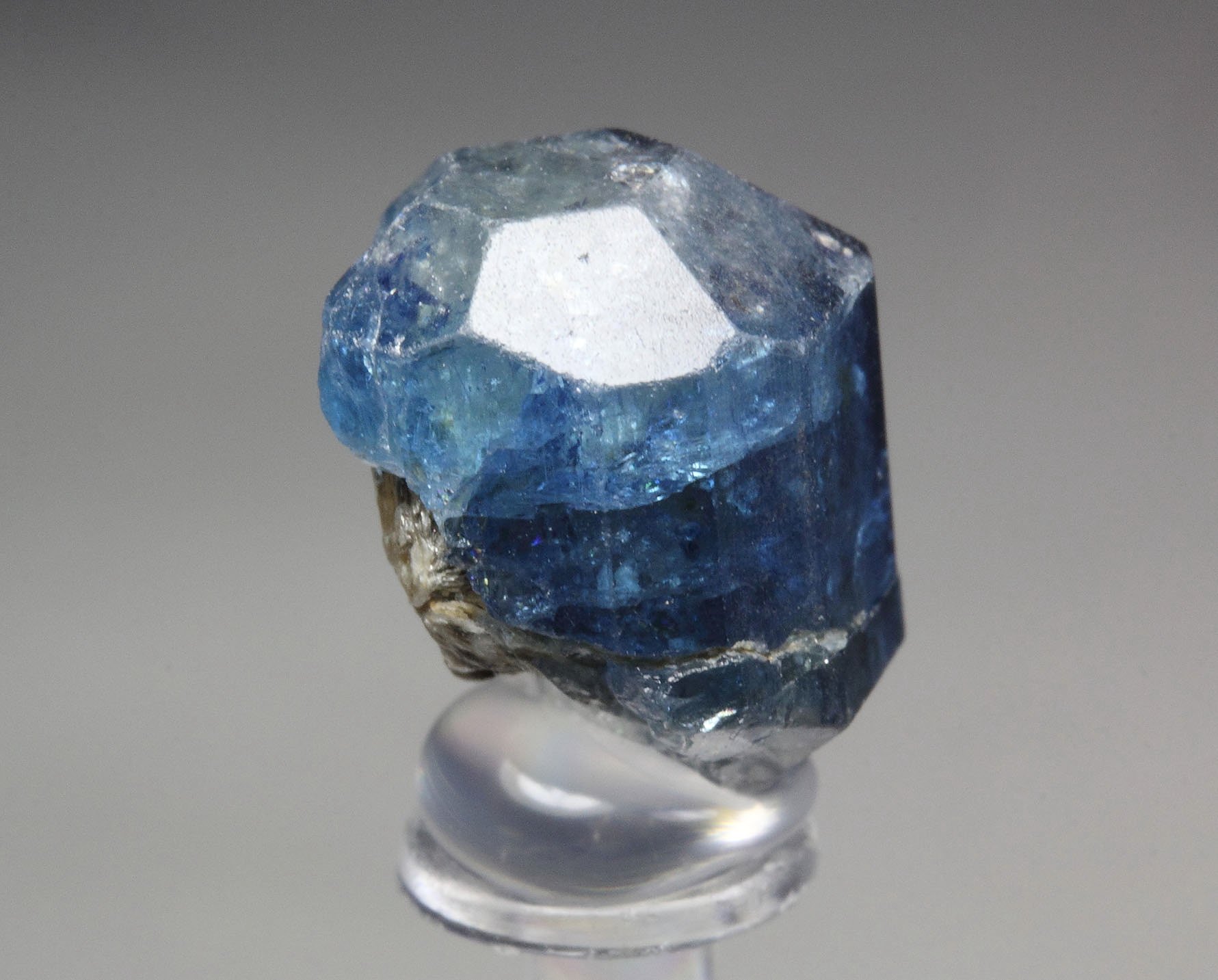 FLUORAPATITE
