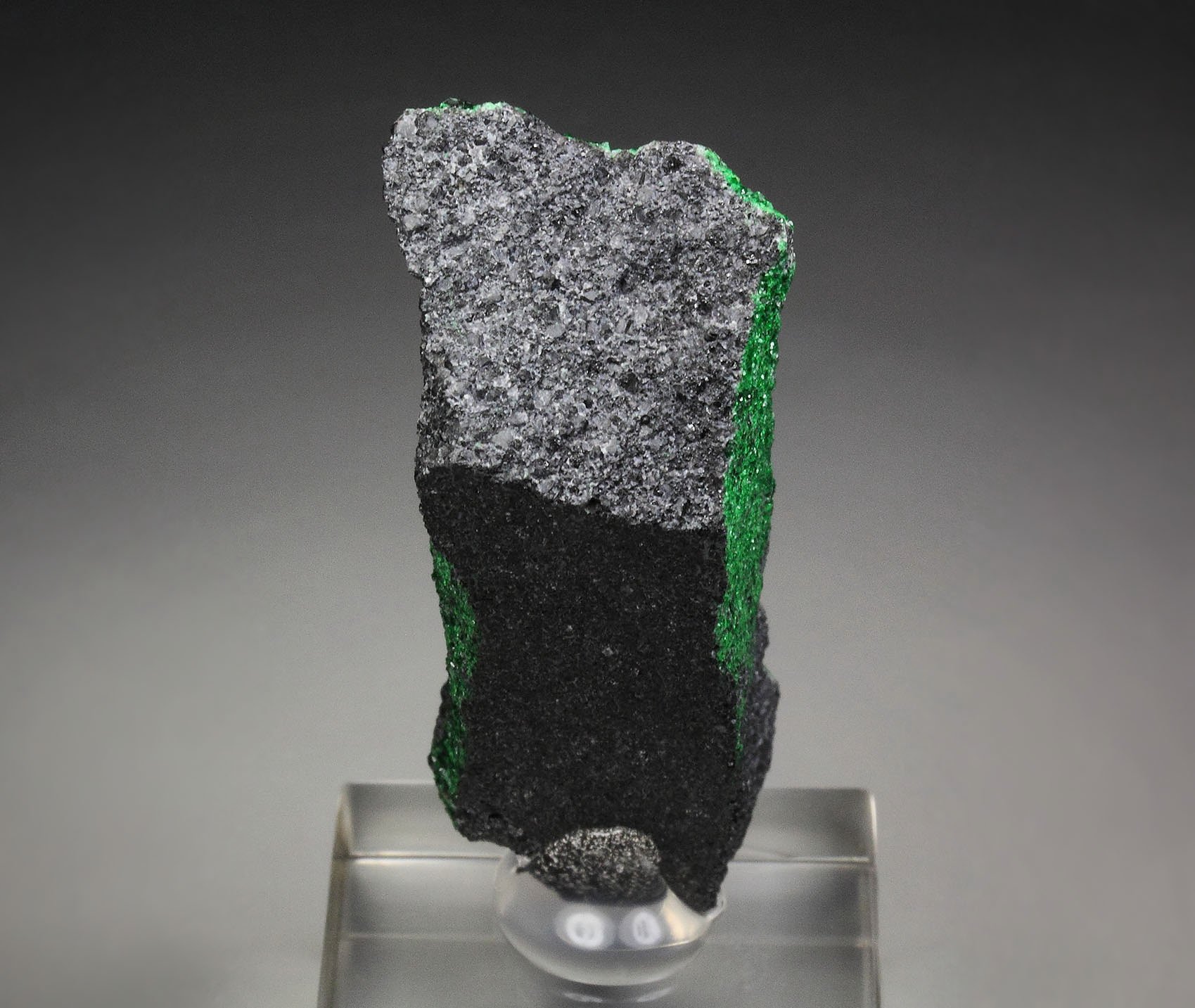 GARNET var. UVAROVITE