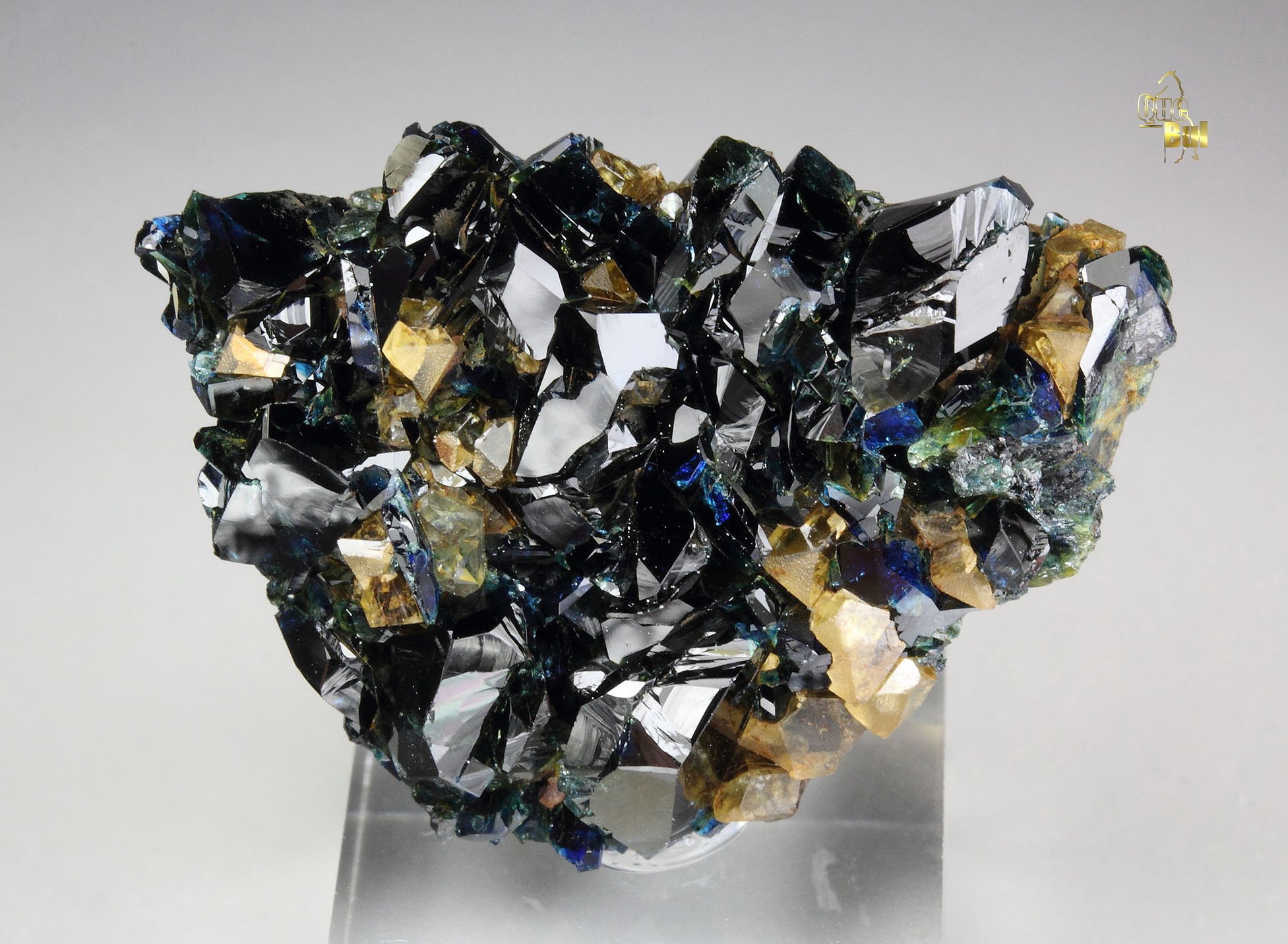 gemmy LAZULITE, SIDERITE