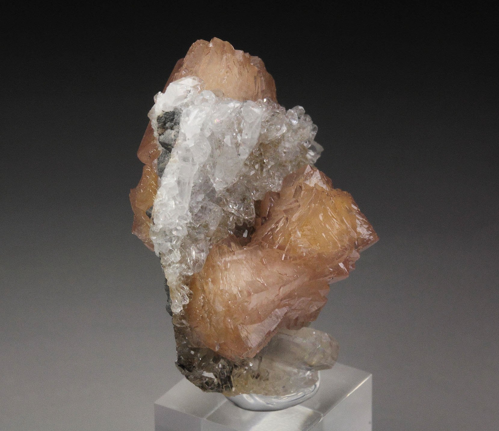OLMIITE, CALCITE