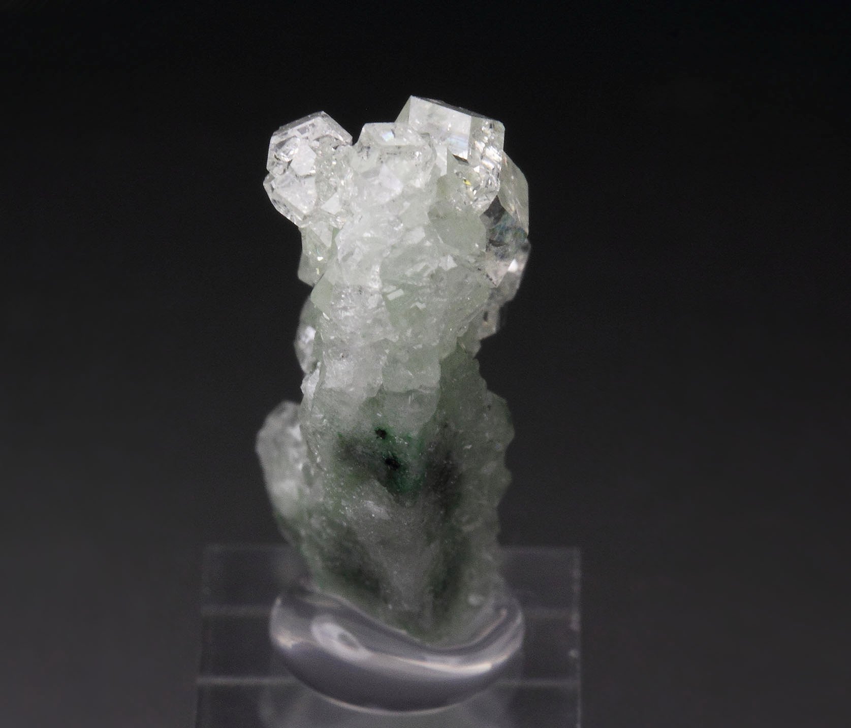colorless gem GARNET var. GROSSULAR