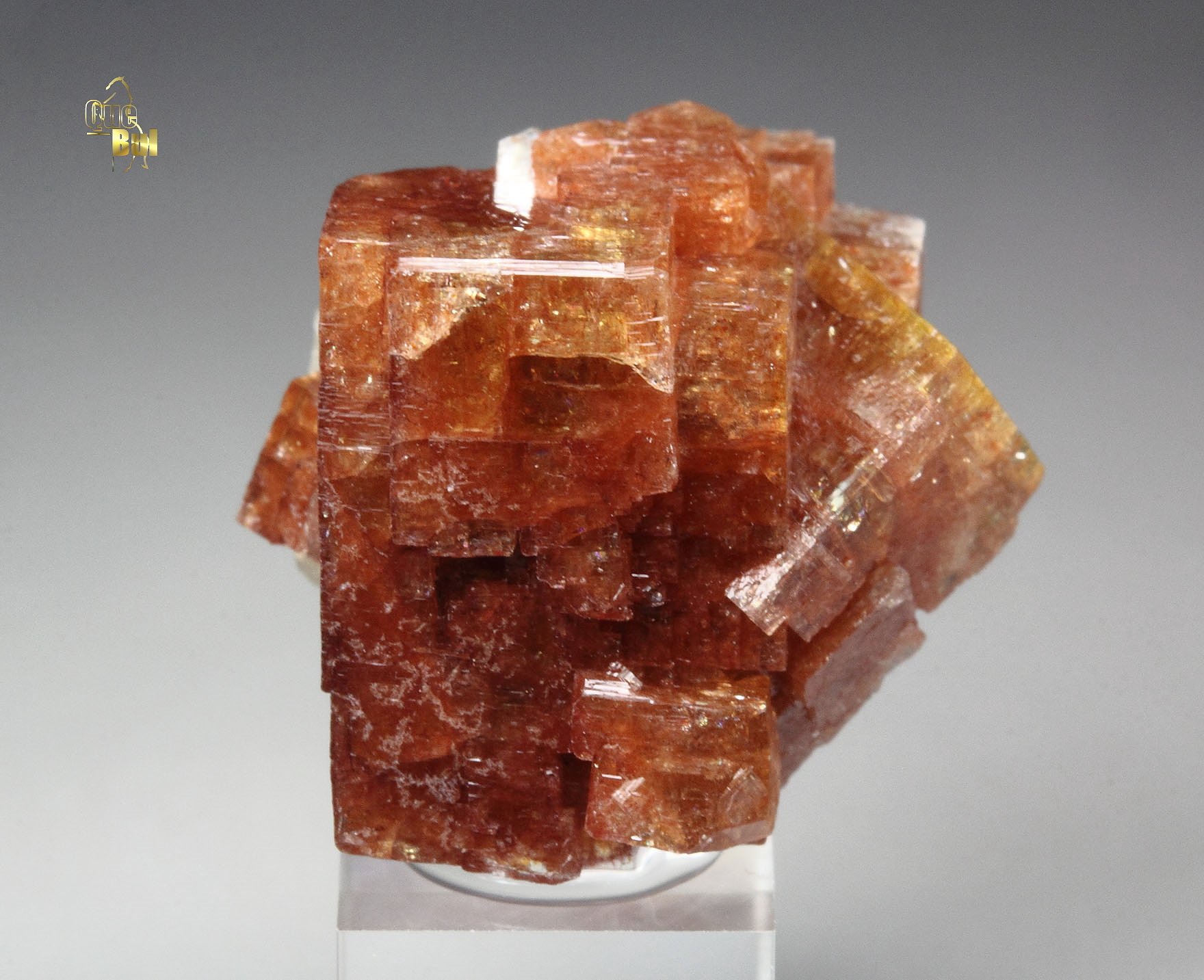 CHABAZITE, HEULANDITE