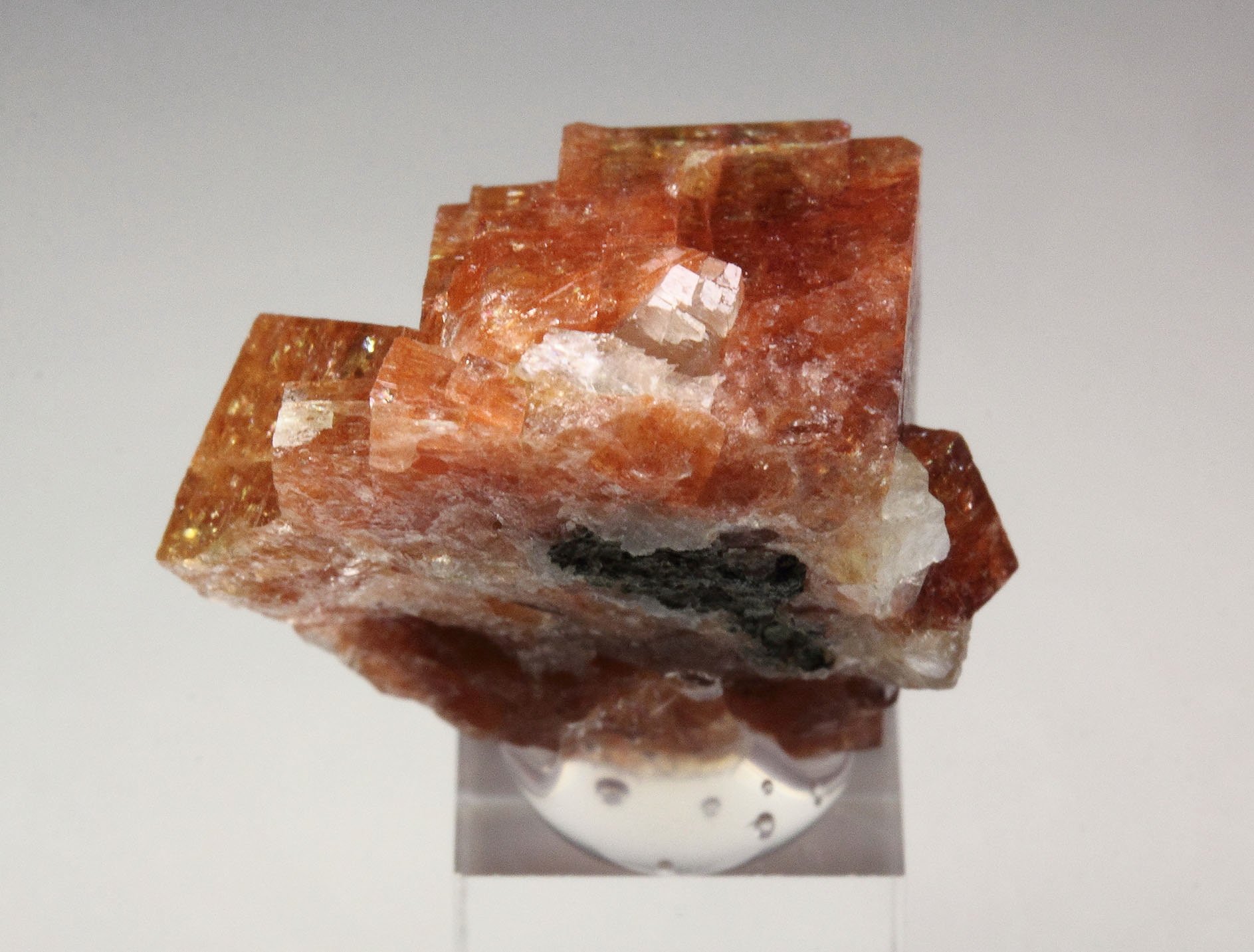 CHABAZITE, HEULANDITE